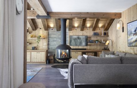 Apartment Wintergreen Ledge