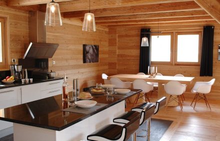 Chalet Alpine Field