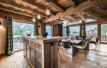 Chalet Cedar Lullaby