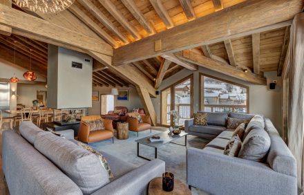 Chalet Mossy Moss