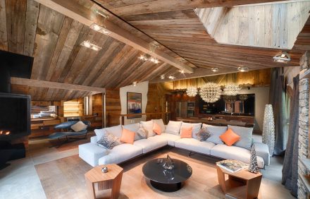 Penthouse Crimson Bay